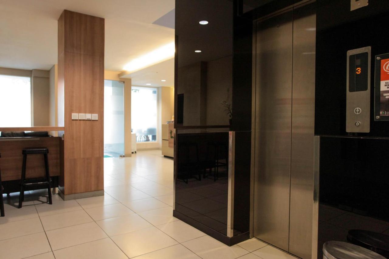 Legreen Suite Kuningan Jakarta Extérieur photo