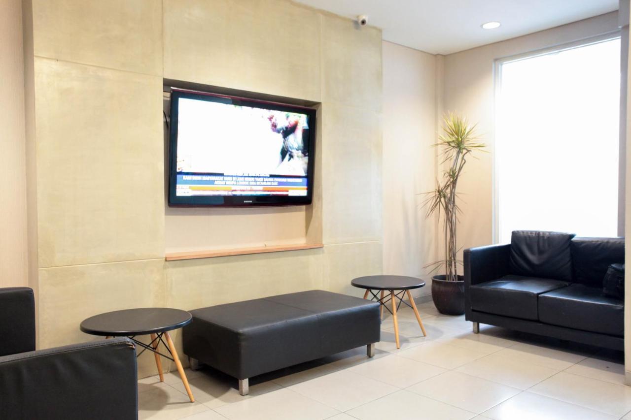 Legreen Suite Kuningan Jakarta Extérieur photo