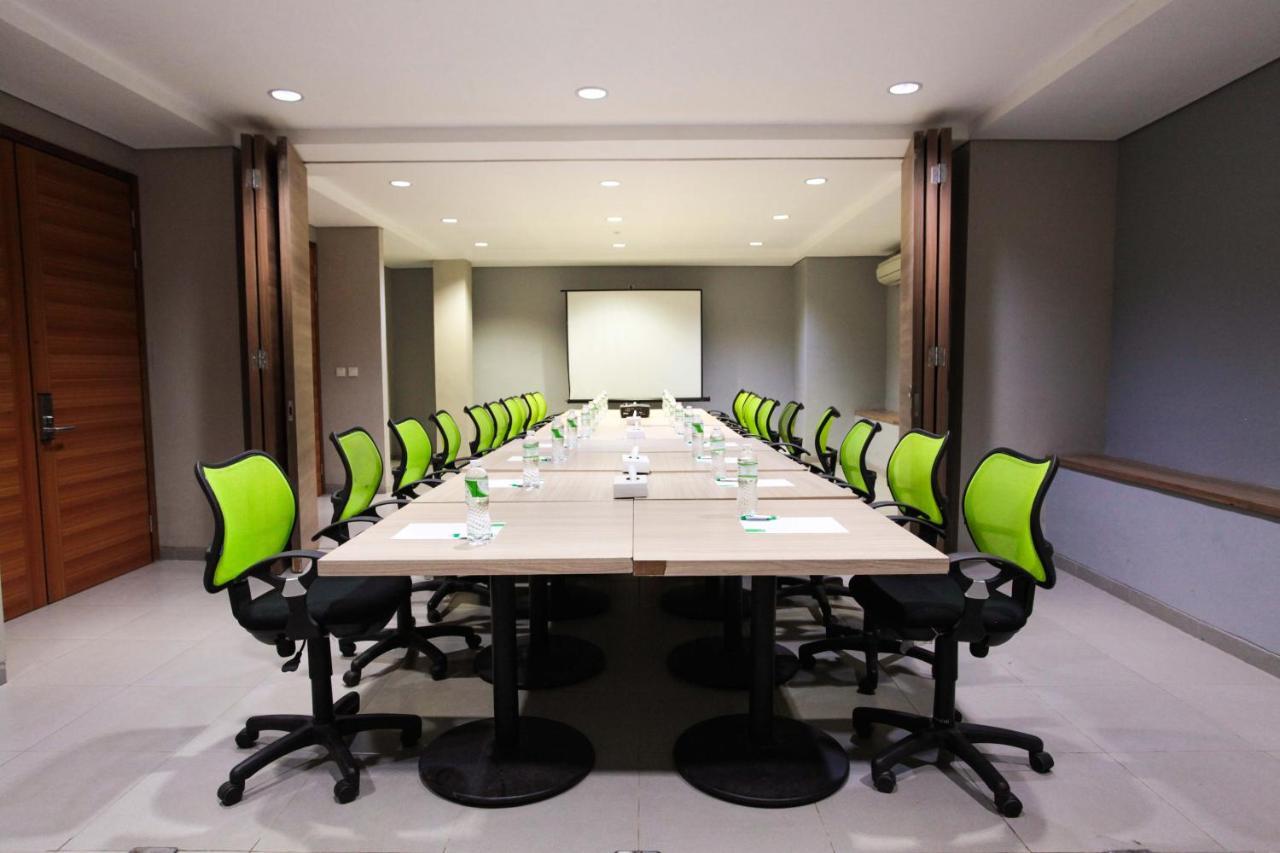 Legreen Suite Kuningan Jakarta Extérieur photo